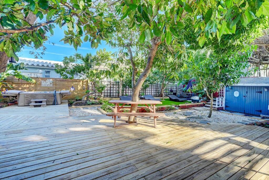 Garden Beach Studio @The Island Deerfield Beach Kültér fotó